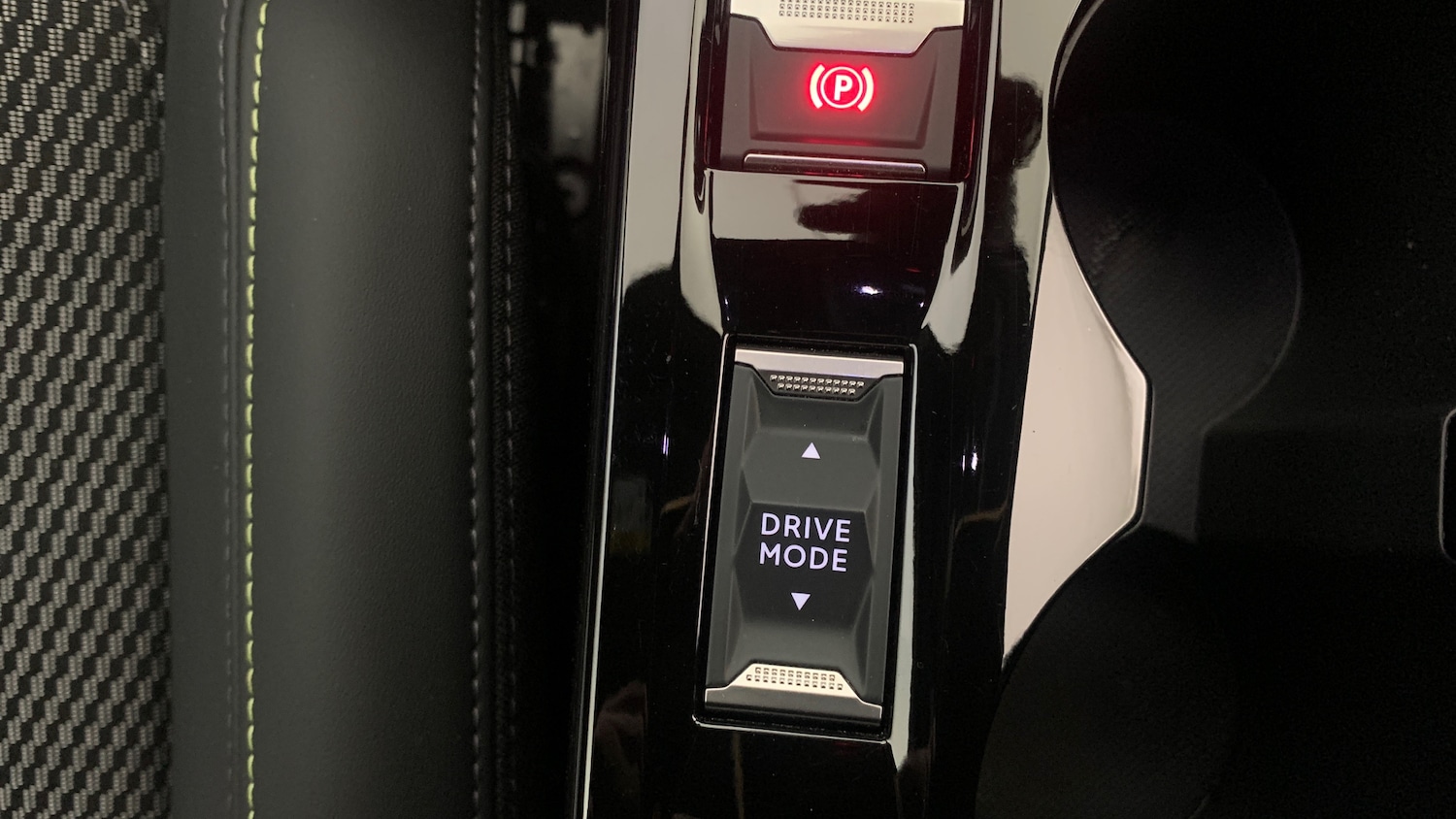 Used Peugeot 2008 2025 for sale - 76621406: Photo 32