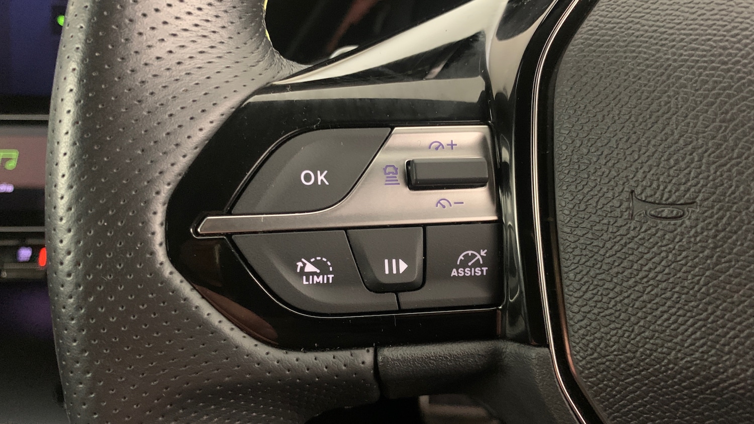 Used Peugeot 408 2024 for sale - 76574449: Photo 19