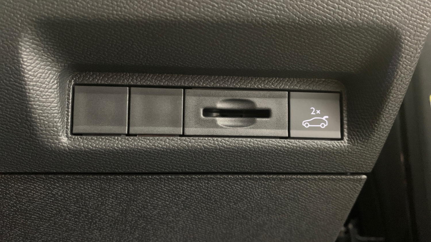 Used Peugeot 408 2024 for sale - 76574449: Photo 20