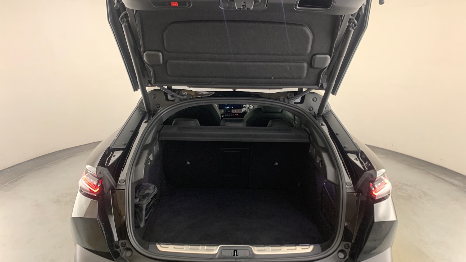 Used Peugeot 408 2024 for sale - 76574449: Photo 5