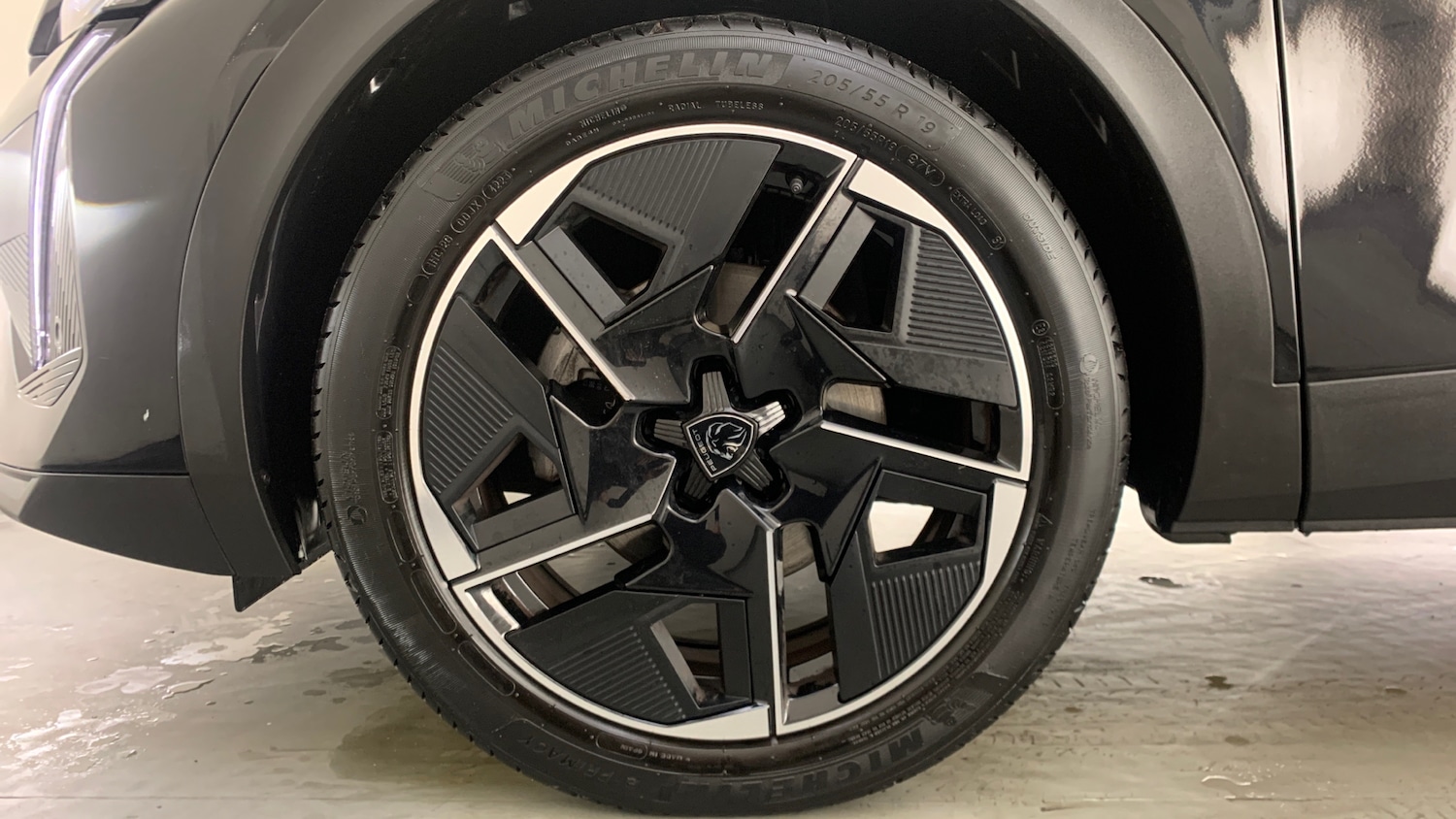 Used Peugeot 408 2024 for sale - 76574449: Photo 6