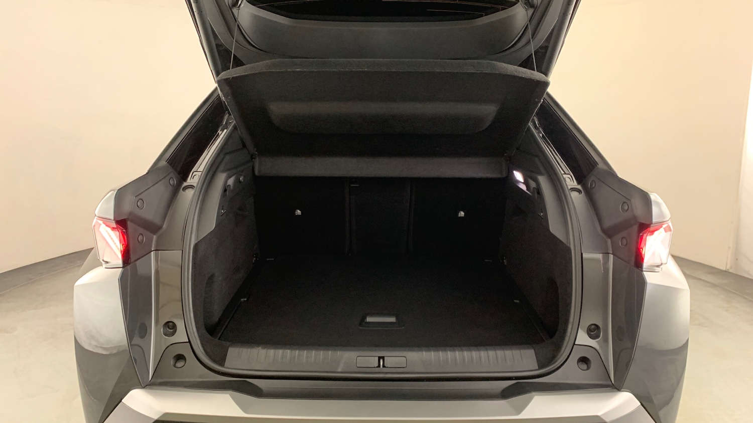 Used Peugeot 3008 2025 for sale - 77825798: Photo 5