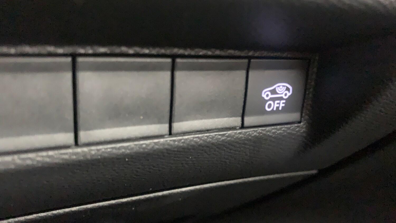 Used Peugeot 2008 2024 for sale - 77569762: Photo 20