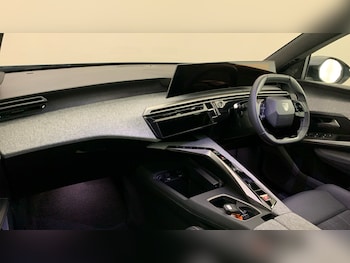 Used Peugeot 3008 2025 for sale - 79427218: Photo