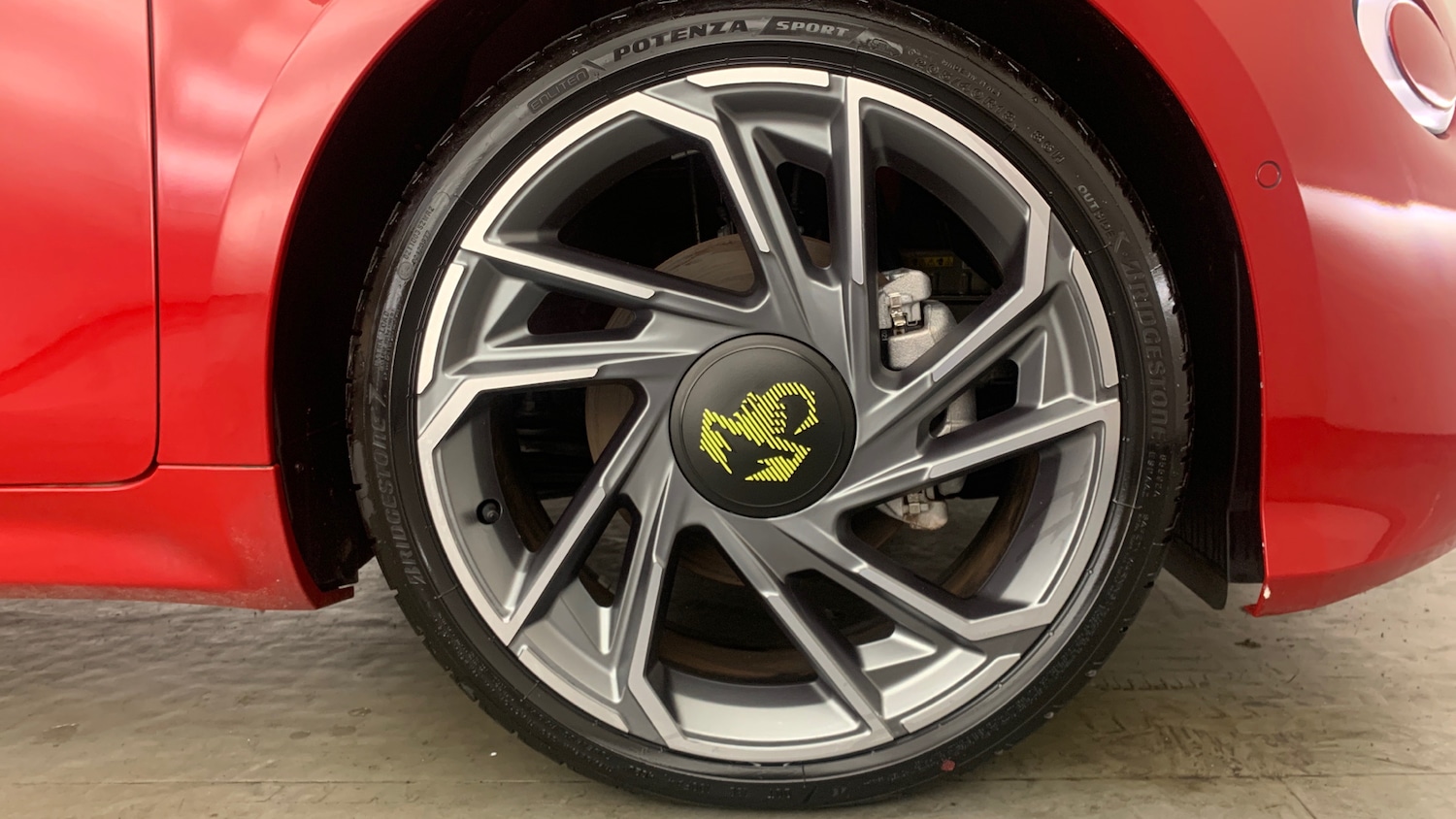 Used Abarth 500 2024 for sale - 78158083: Photo 24