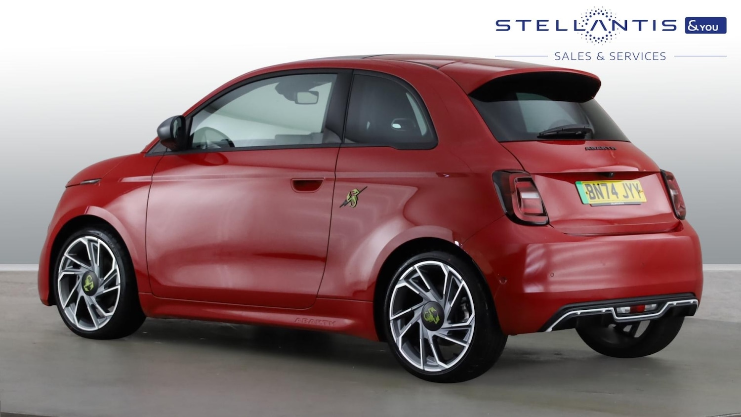 Used Abarth 500 2024 for sale - 78158083: Photo 3