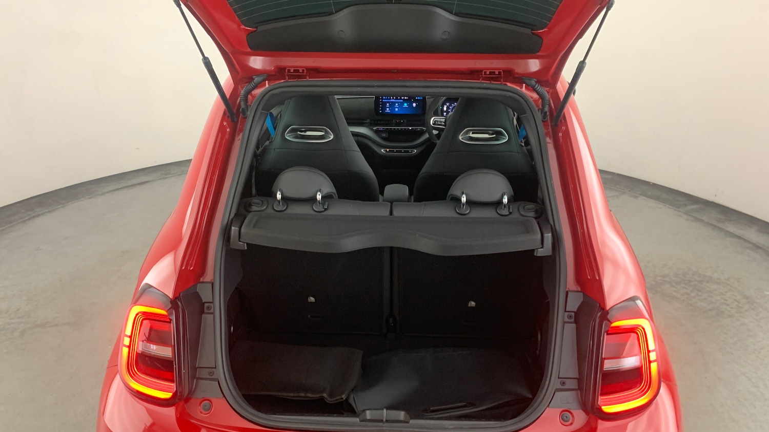 Used Abarth 500 2024 for sale - 78158083: Photo 5