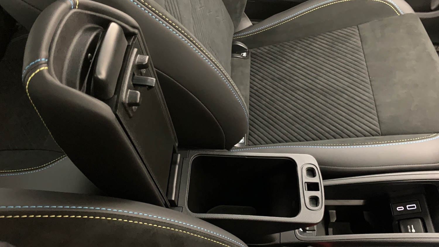 Used Abarth 500 2024 for sale - 78158083: Photo 56