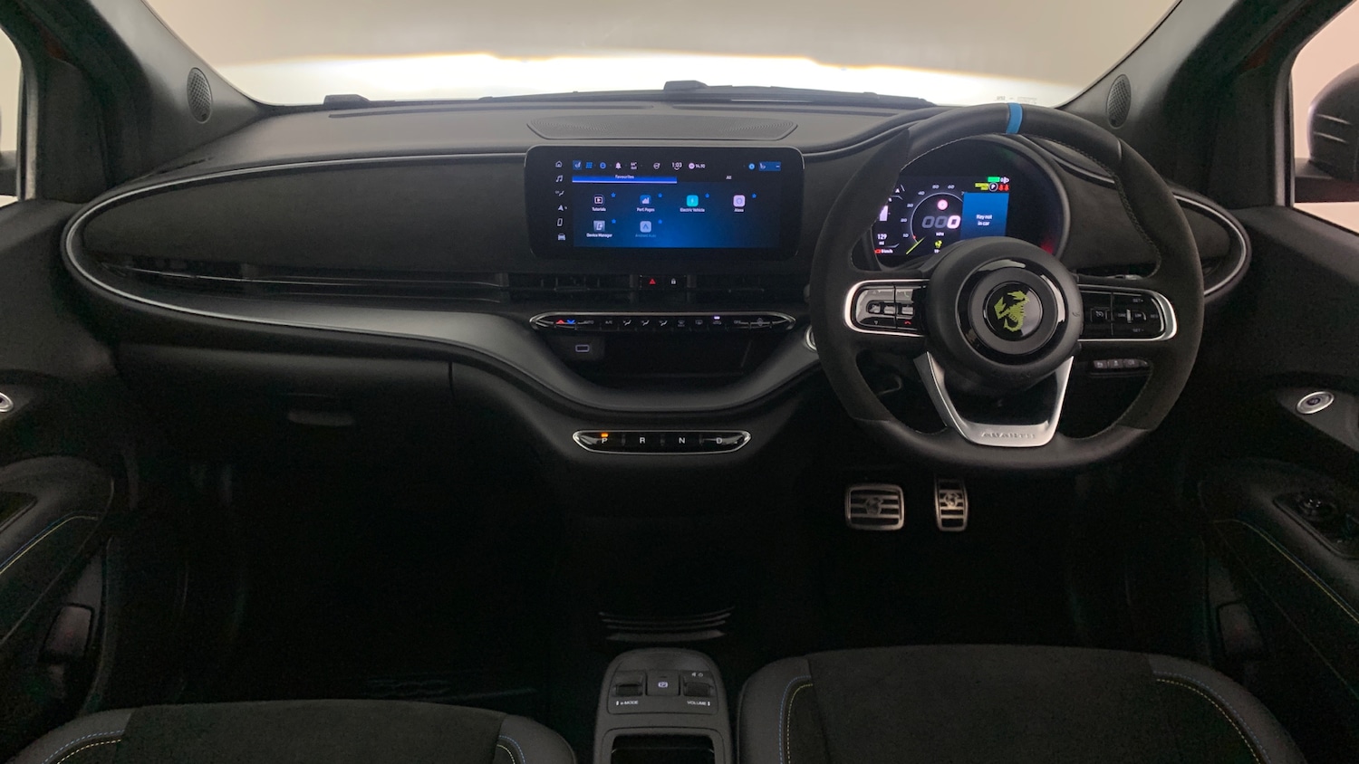 Used Abarth 500 2024 for sale - 78158083: Photo 9