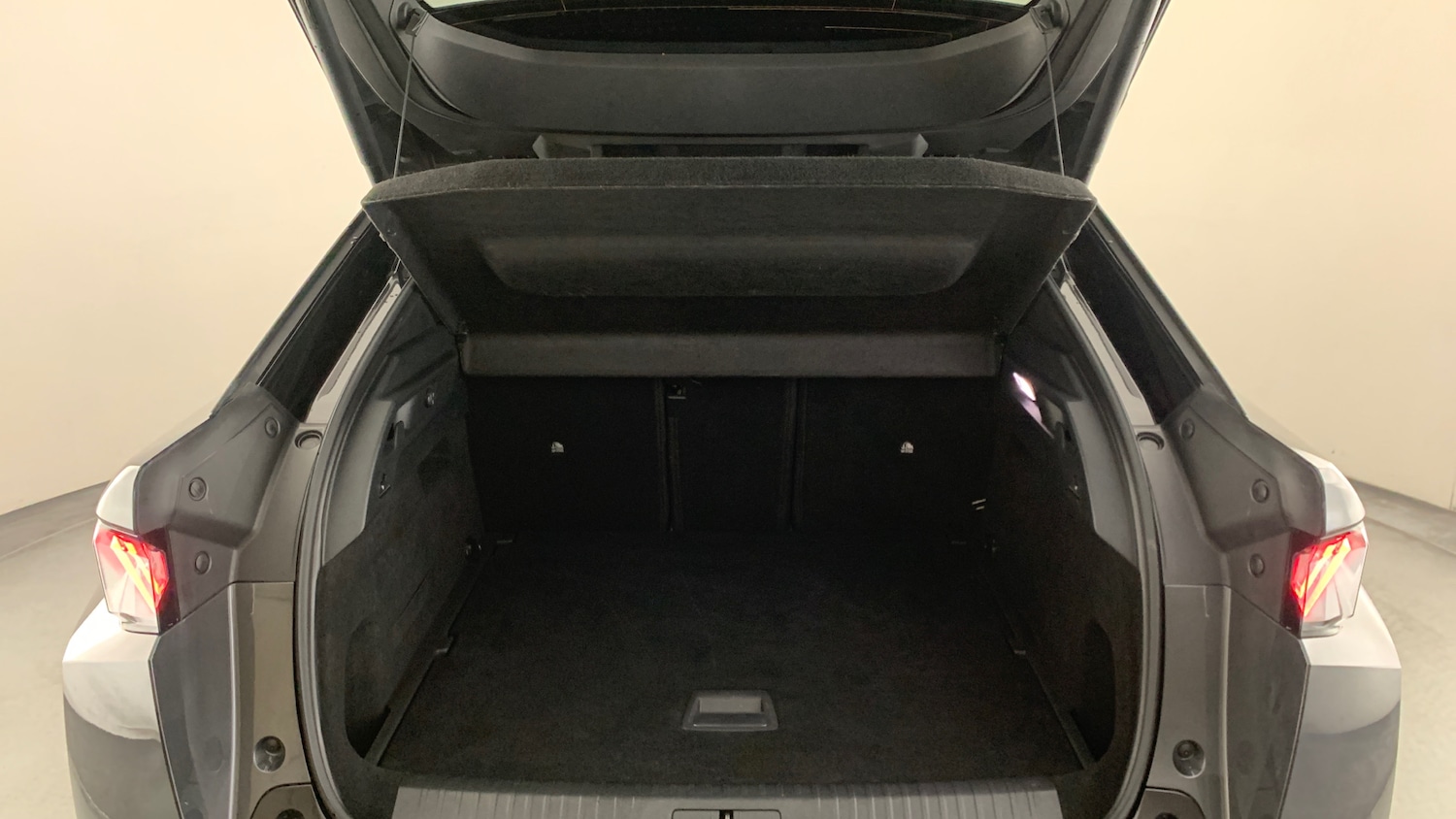 Used Peugeot 3008 2024 for sale - 76647060: Photo 5