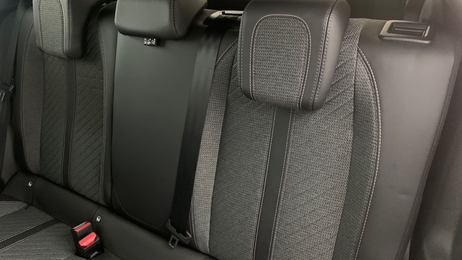 Used Peugeot 2008 2025 for sale - 77192841: Photo 9