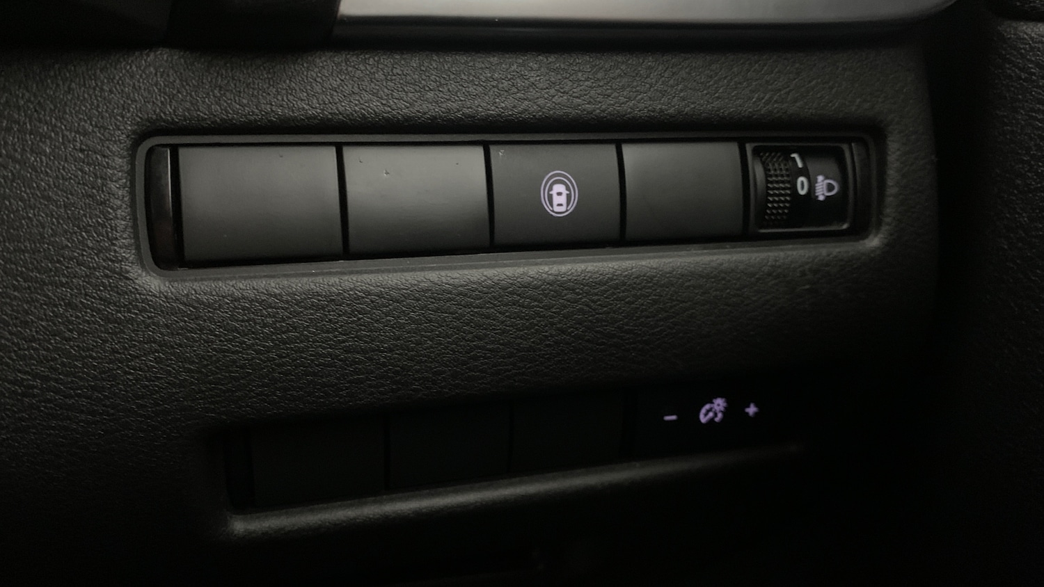 Used Nissan X-Trail 2024 for sale - 76073715: Photo 20