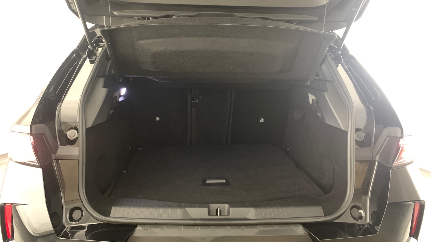 Used Vauxhall Grandland 2024 for sale - 77569760: Photo 5