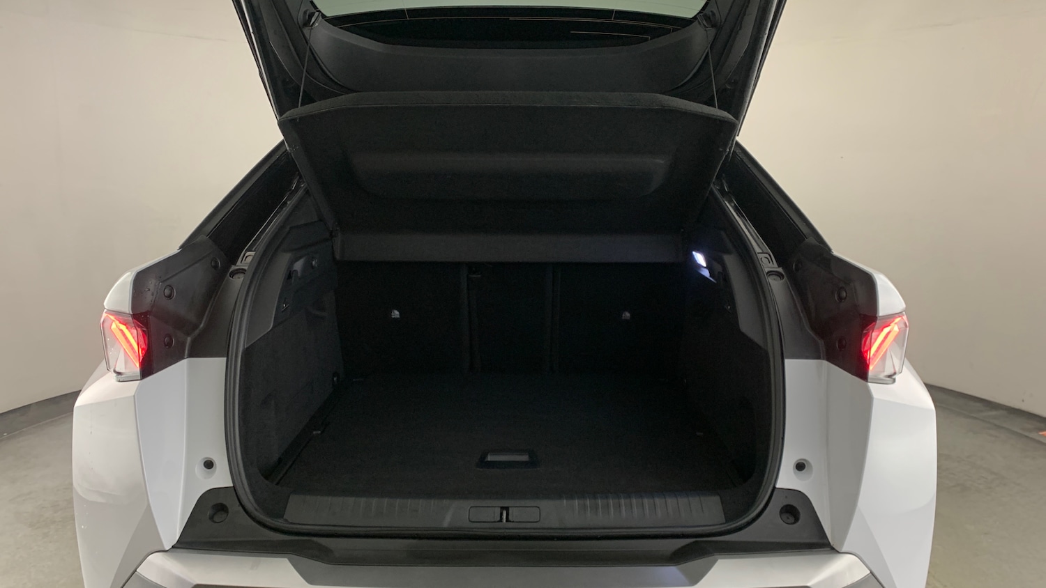 Used Peugeot 3008 2025 for sale - 77724561: Photo 5