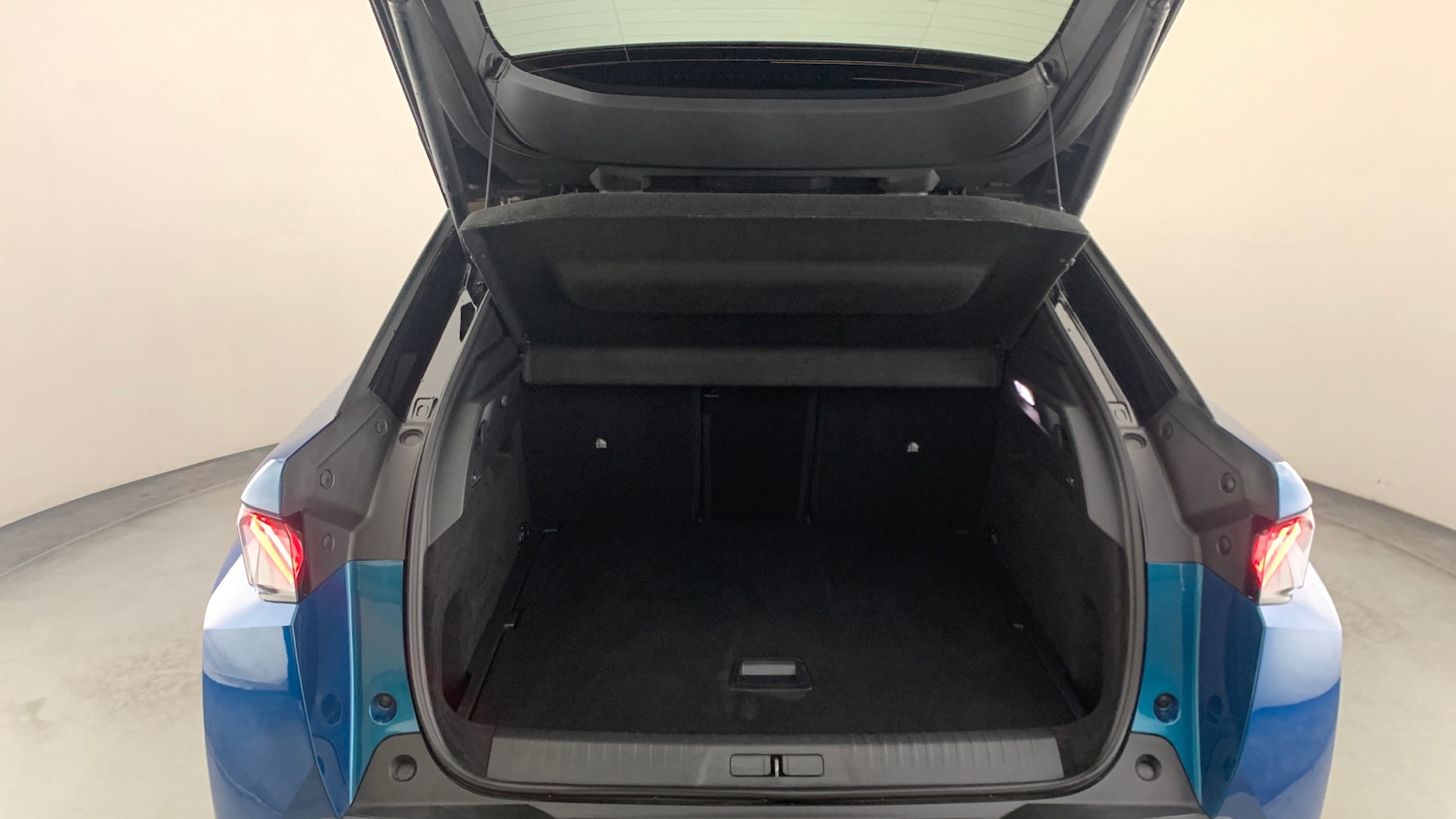 Used Peugeot 3008 2025 for sale - 76123557: Photo 5