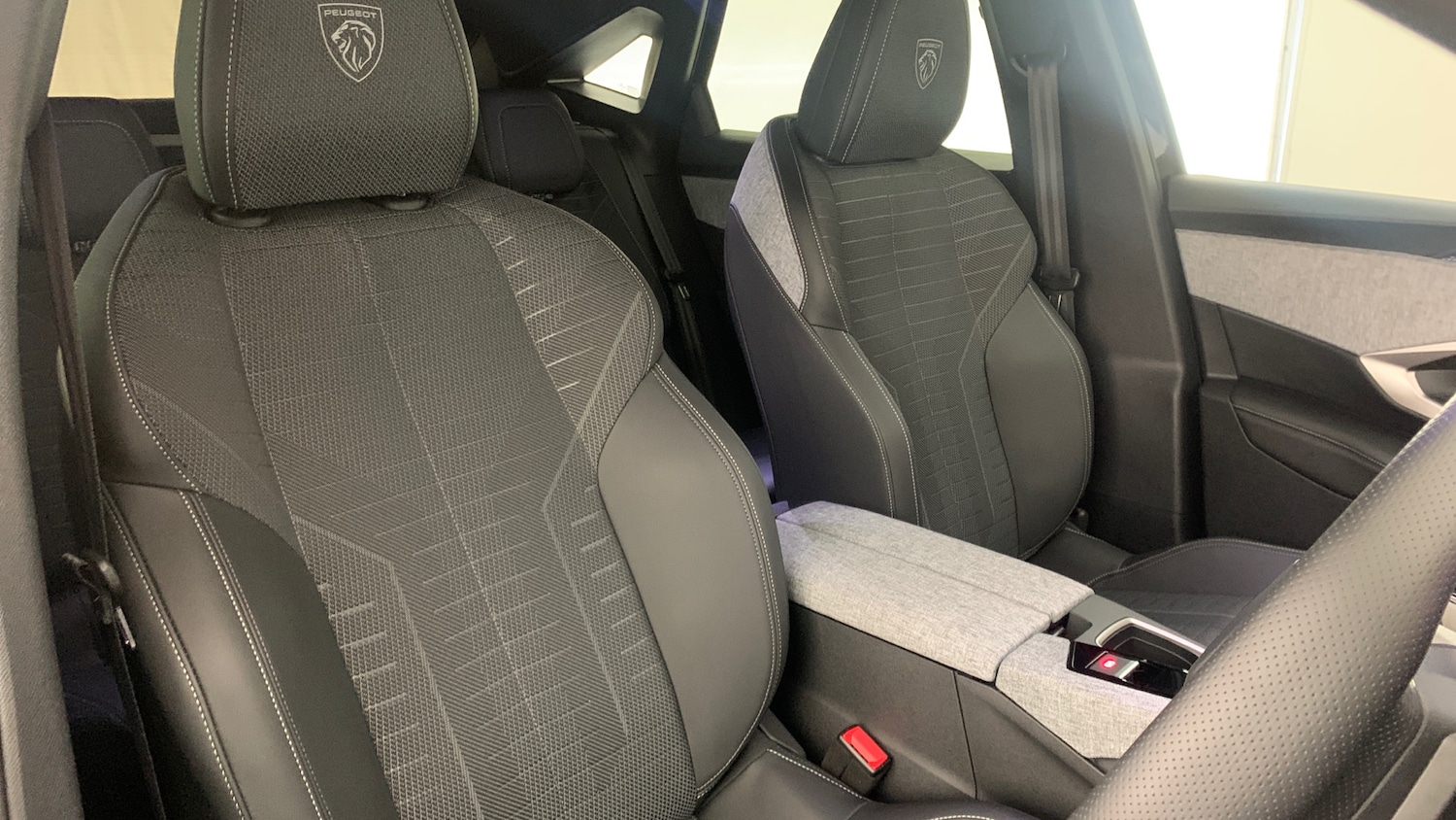 Used Peugeot 3008 2025 for sale - 77332377: Photo 56