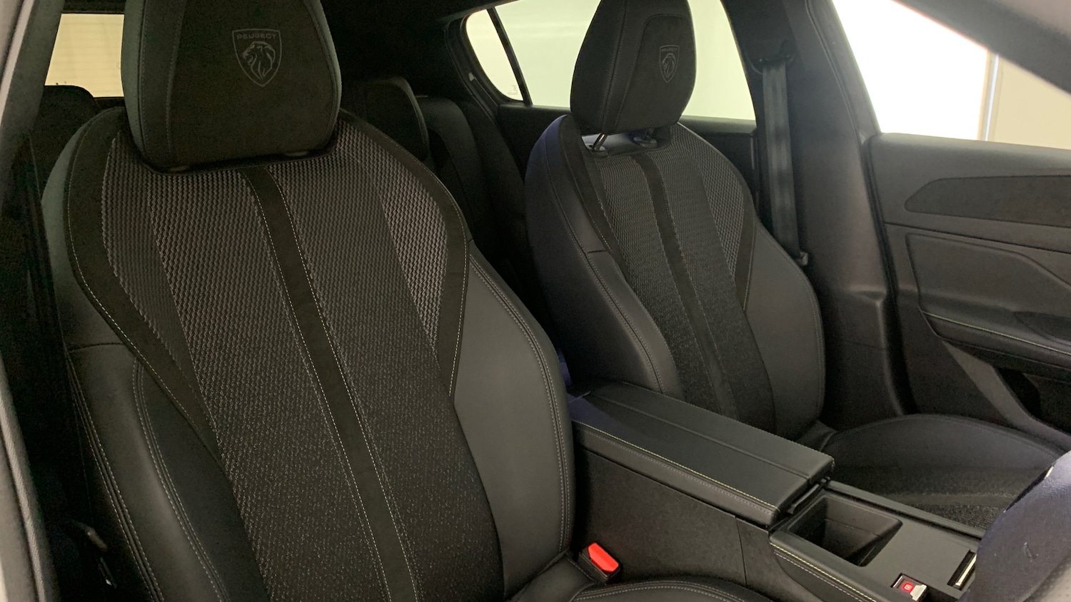 Used Peugeot 308 2024 for sale - 76474354: Photo 44