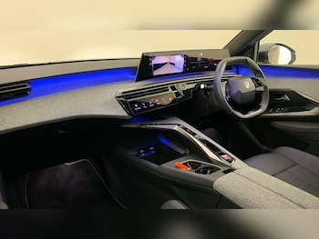 Used Peugeot 5008 2025 for sale - 78959524: Photo