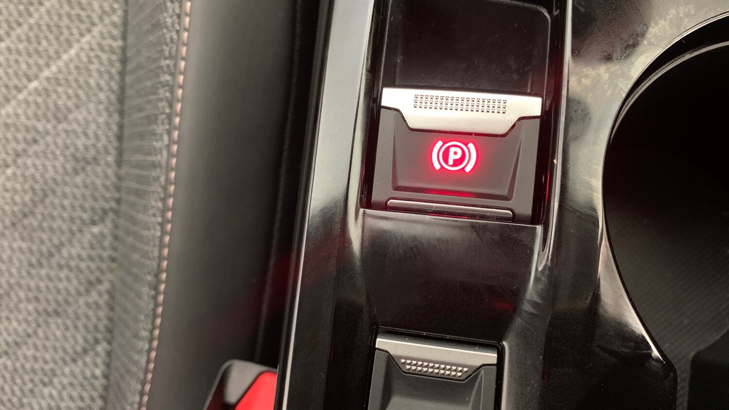 Used Peugeot 208 2024 for sale - 77575756: Photo 33