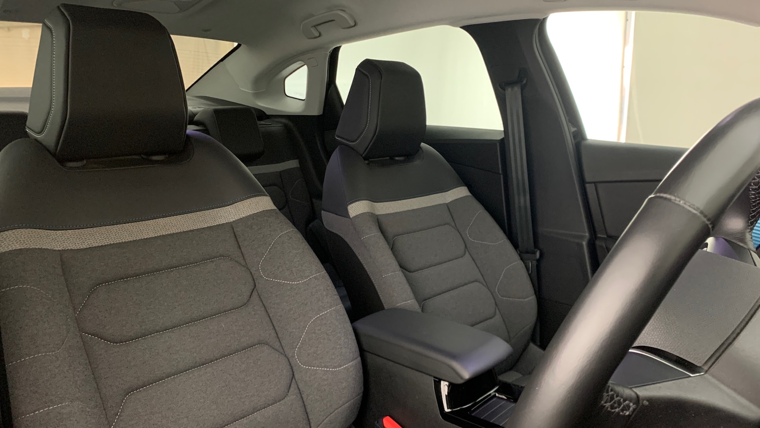 Used Citroen C4 2023 for sale - 76744086: Photo 42