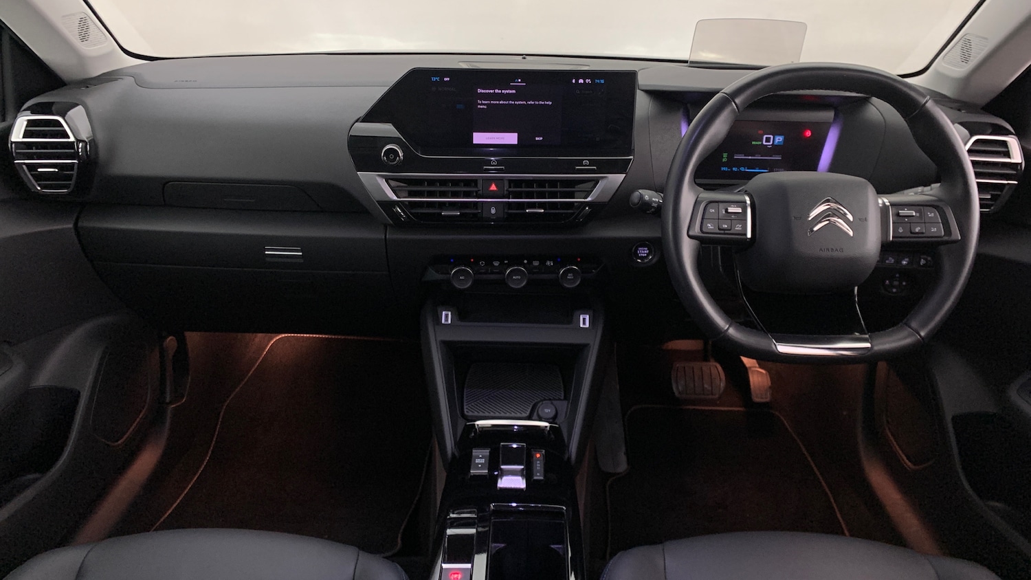 Used Citroen C4 2023 for sale - 76744086: Photo 9