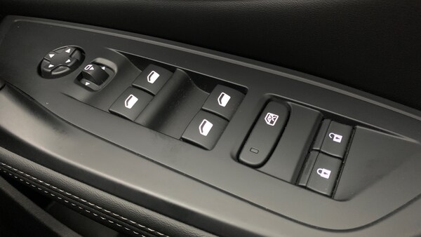 Used Peugeot 308 2023 for sale - 75647807: Photo 37