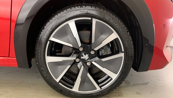 Used Peugeot 208 2021 for sale - 75647803: Photo 23