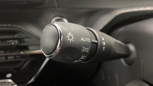 Used Peugeot 208 2021 for sale - 75647803: Photo 37