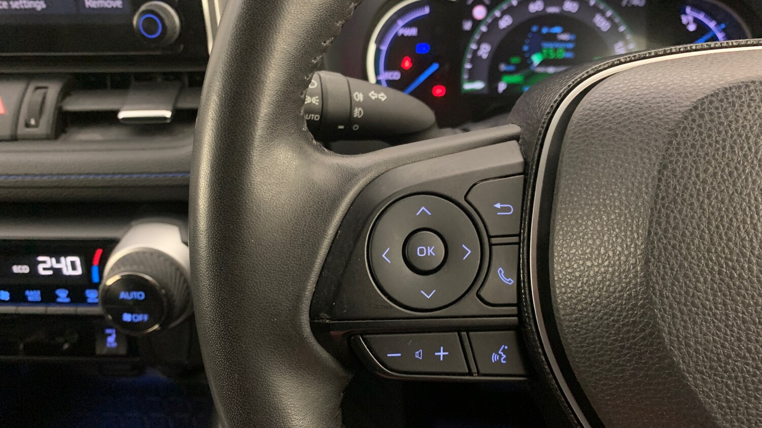 Used Toyota RAV4 2021 for sale - 76168059: Photo 19