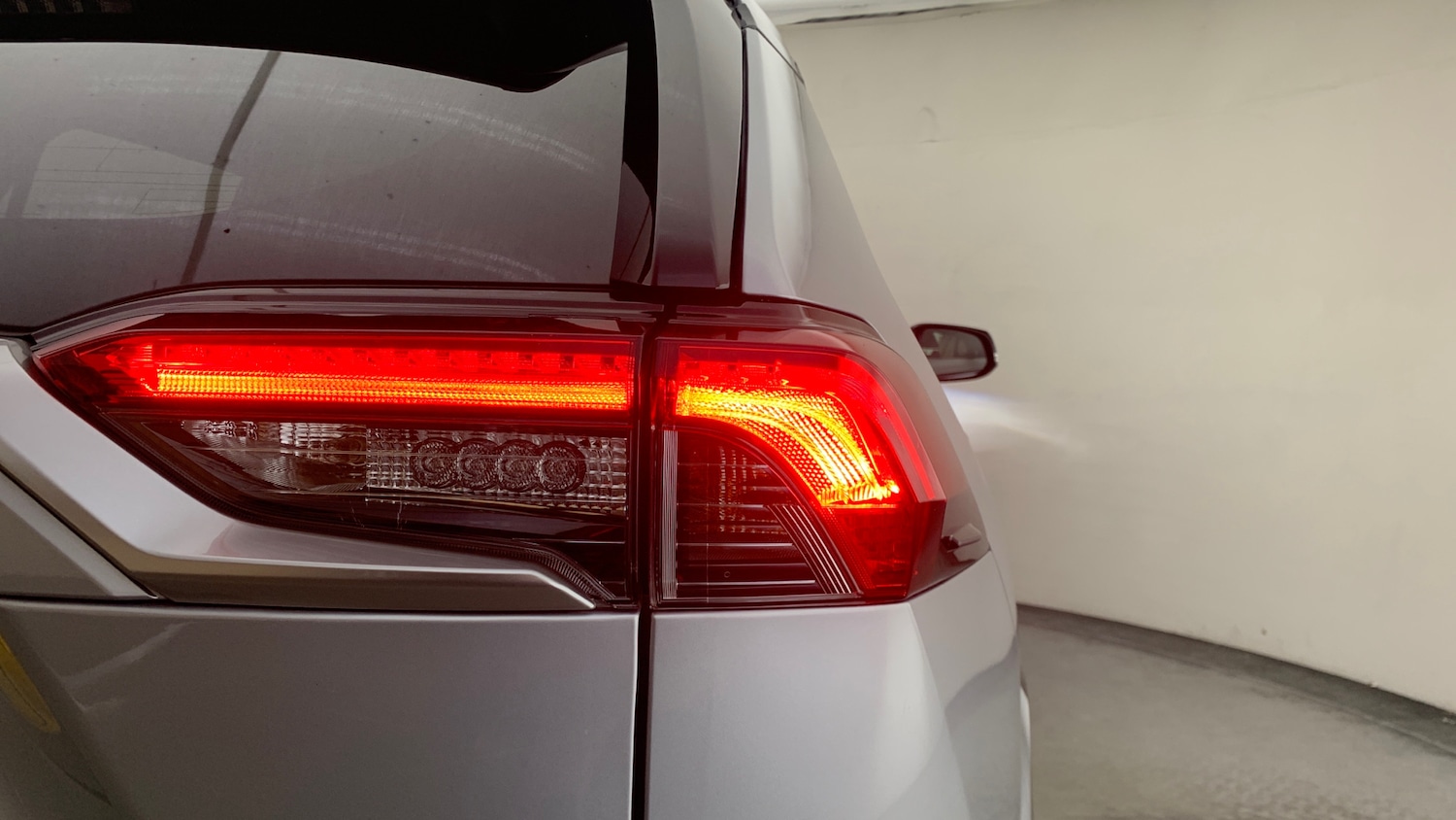 Used Toyota RAV4 2021 for sale - 76168059: Photo 36