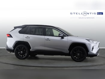 Used Toyota RAV4 2021 for sale - 76168059: Photo 4