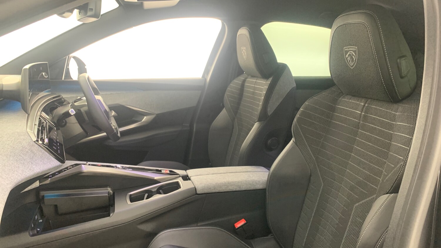 Used Peugeot 3008 2025 for sale - 77539108: Photo 67