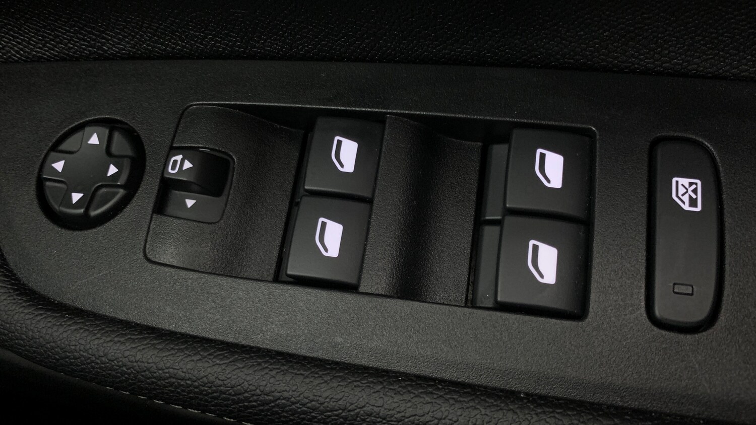 Used Vauxhall Mokka 2025 for sale - 77042355: Photo 39