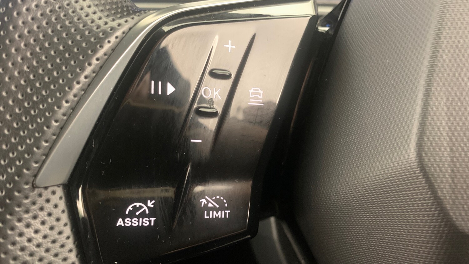 Used Peugeot 3008 2024 for sale - 77697382: Photo 18