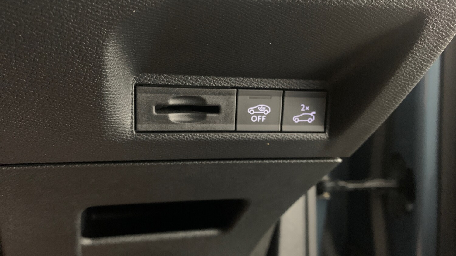 Used Peugeot 3008 2024 for sale - 77697382: Photo 22