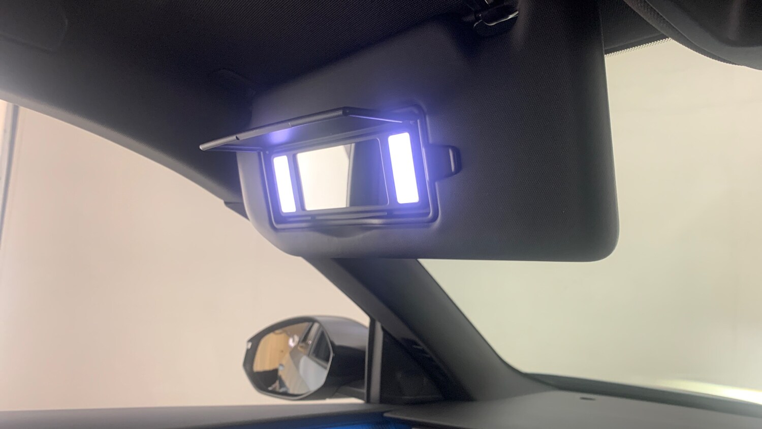 Used Peugeot 3008 2024 for sale - 77697382: Photo 37