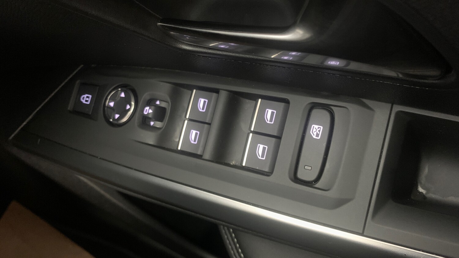 Used Peugeot 3008 2024 for sale - 77697382: Photo 39