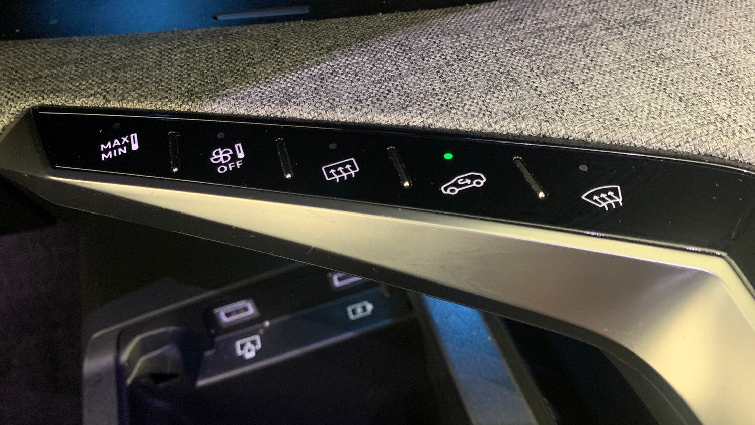 Used Peugeot 3008 2024 for sale - 77697382: Photo 48