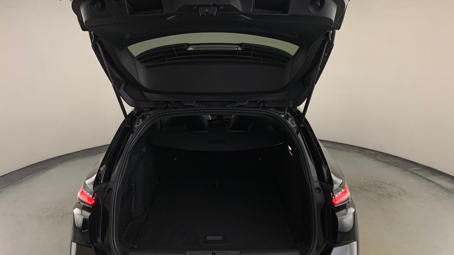 Used Peugeot 308 2024 for sale - 77359778: Photo 6