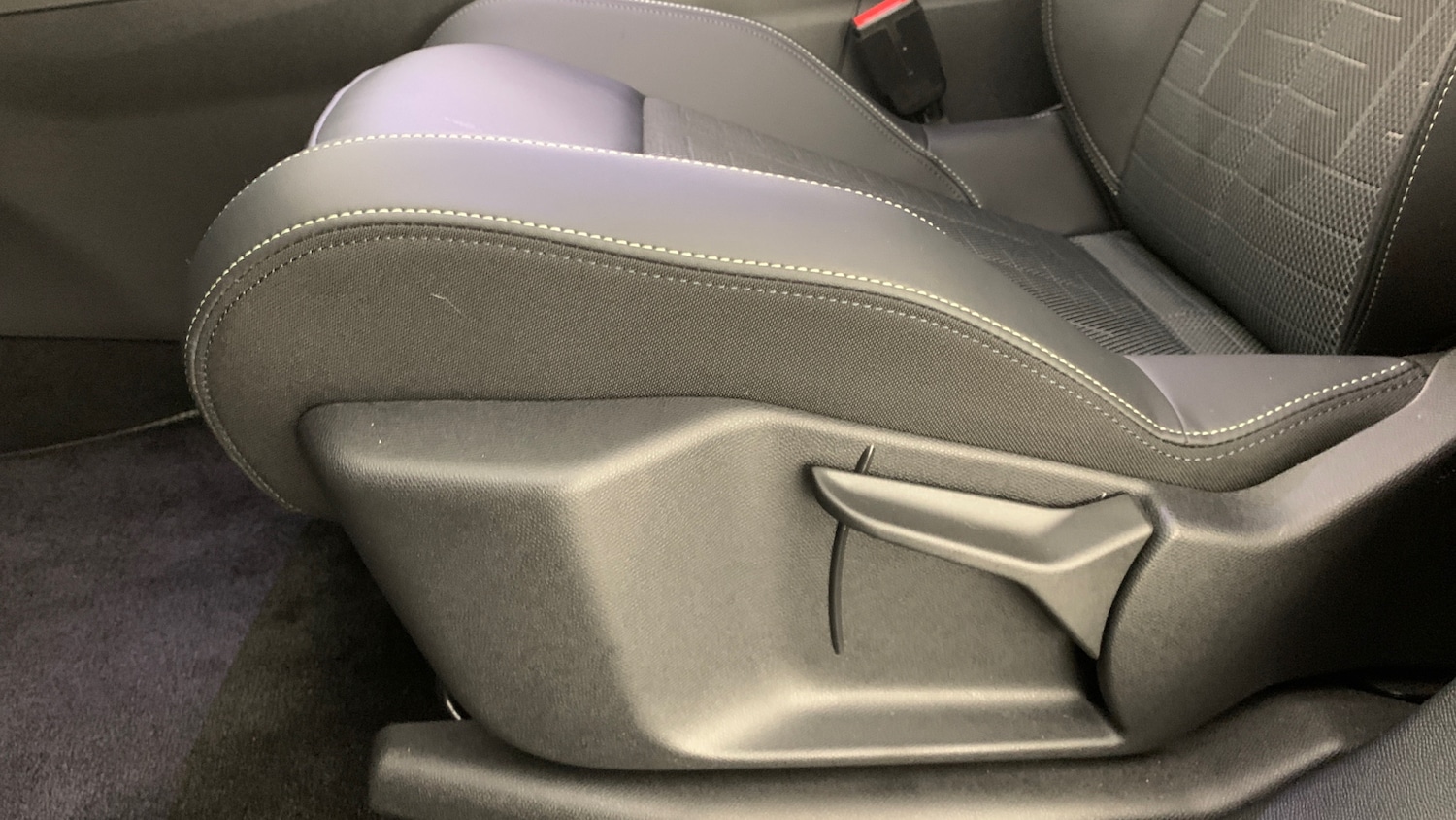 Used Peugeot 3008 2025 for sale - 77959113: Photo 45