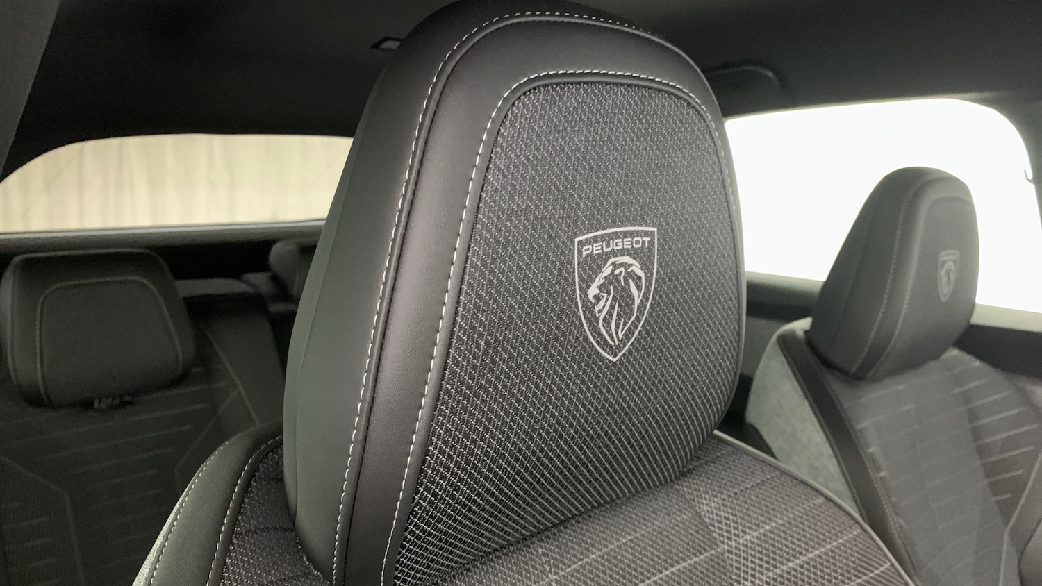 Used Peugeot 3008 2025 for sale - 77959113: Photo 49