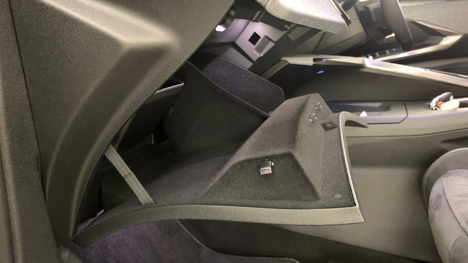 Used Peugeot 3008 2024 for sale - 77724581: Photo 43