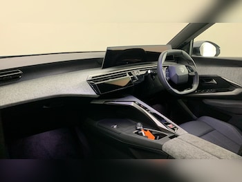 Used Peugeot 5008 2025 for sale - 79146657: Photo