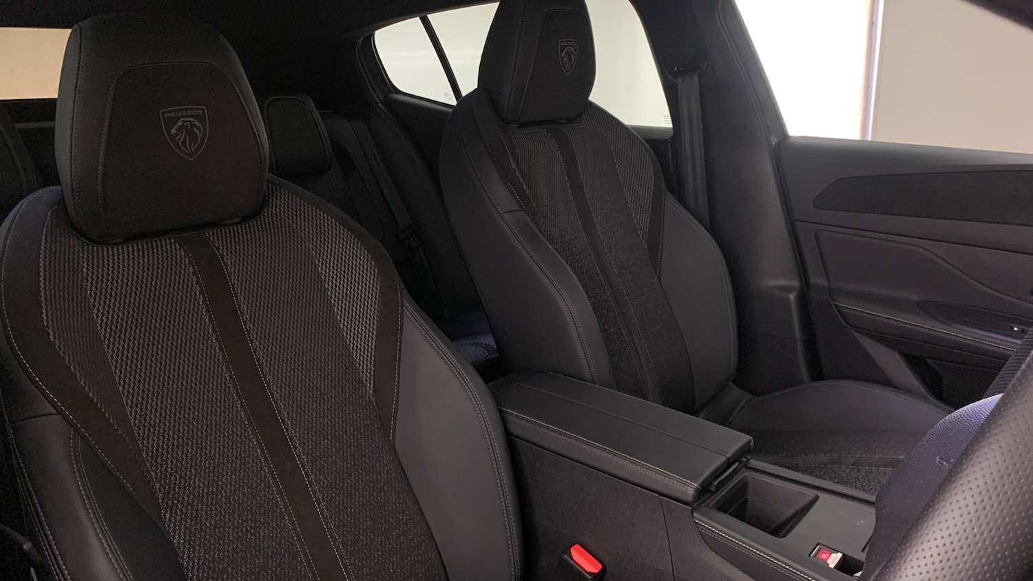 Used Peugeot 408 2025 for sale - 77009423: Photo 44