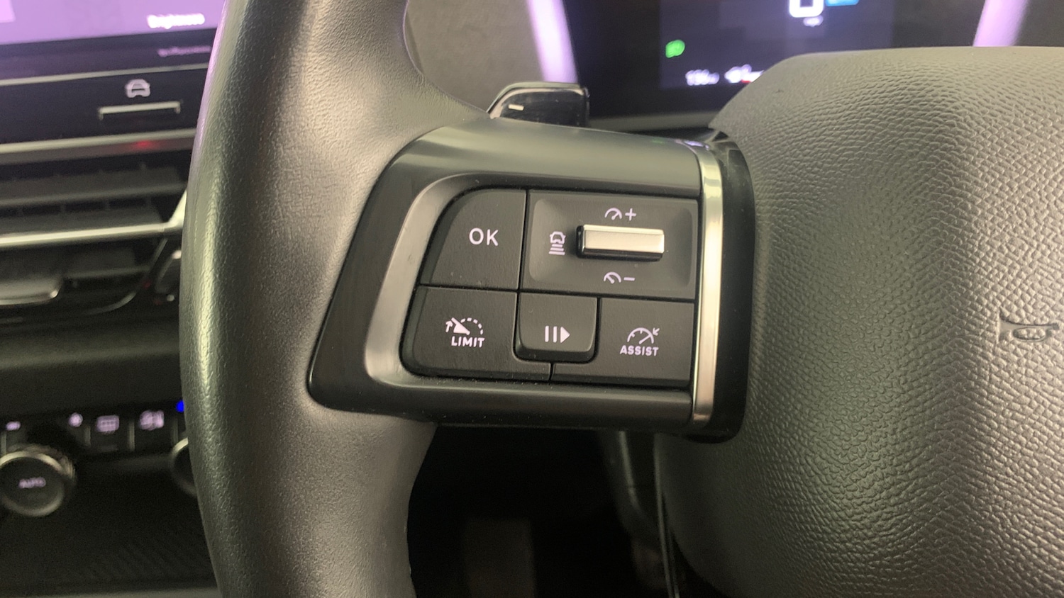 Used Citroen C4 2024 for sale - 76977290: Photo 19