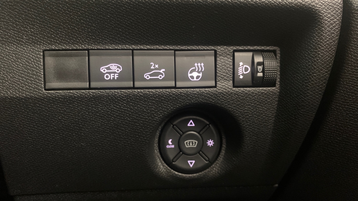 Used Citroen C4 2024 for sale - 76977290: Photo 20