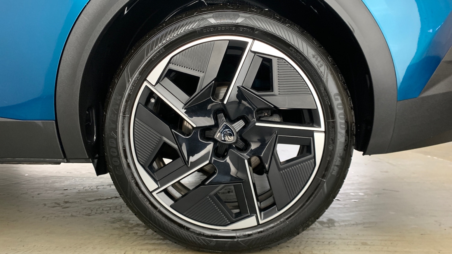 Used Peugeot 408 2024 for sale - 77009416: Photo 17