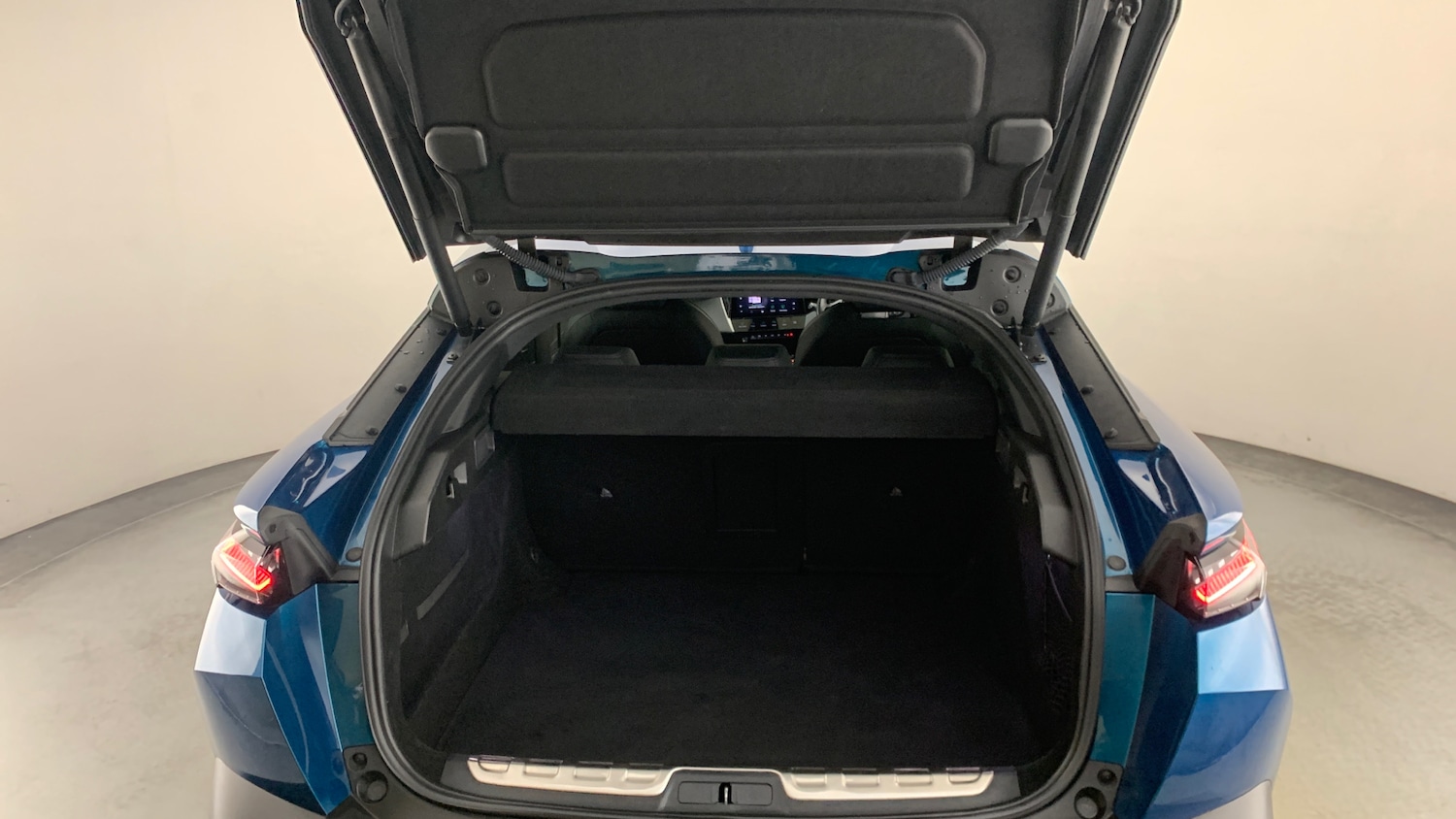 Used Peugeot 408 2024 for sale - 77009416: Photo 5