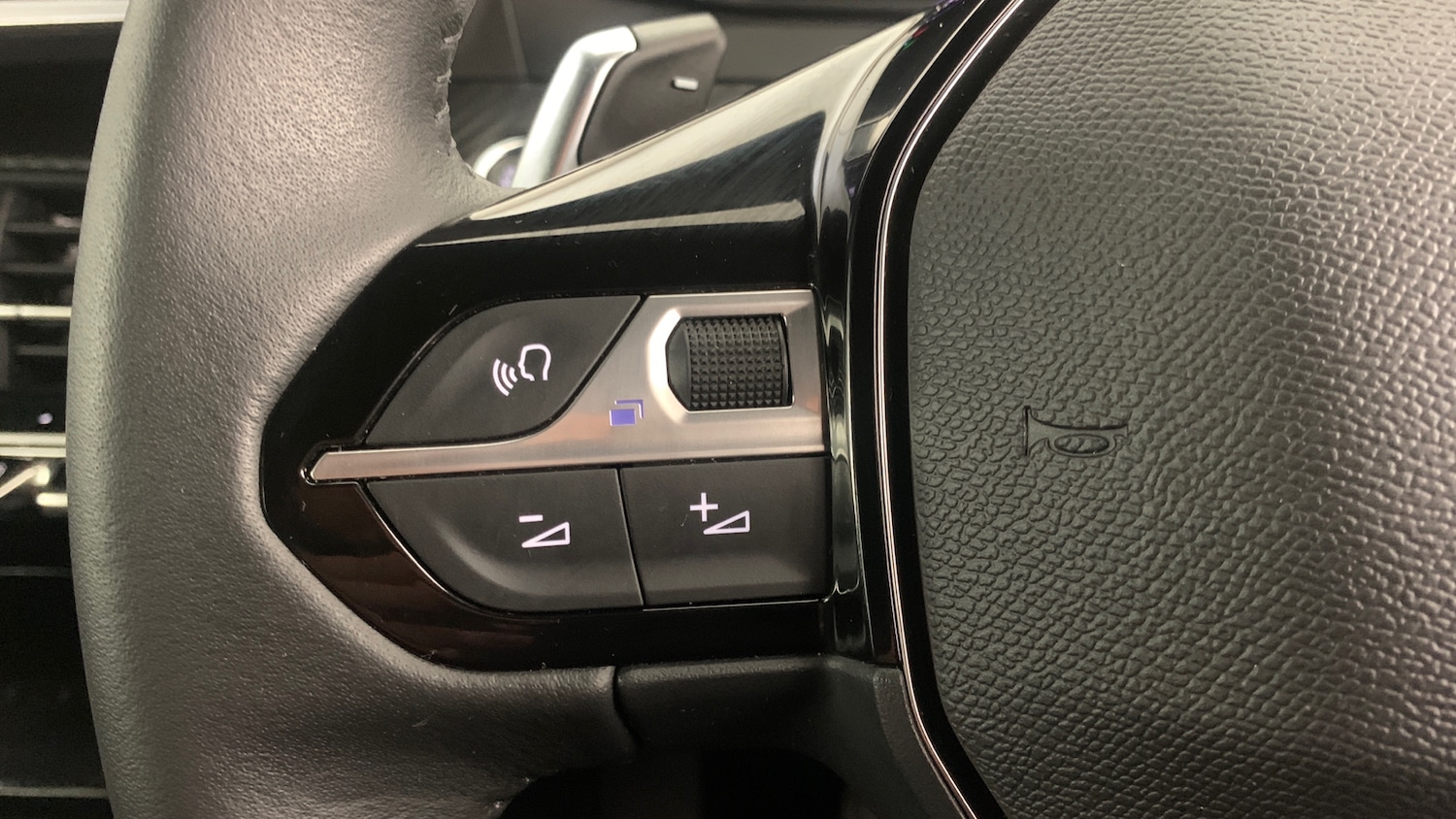 Used Peugeot 2008 2025 for sale - 76574366: Photo 19