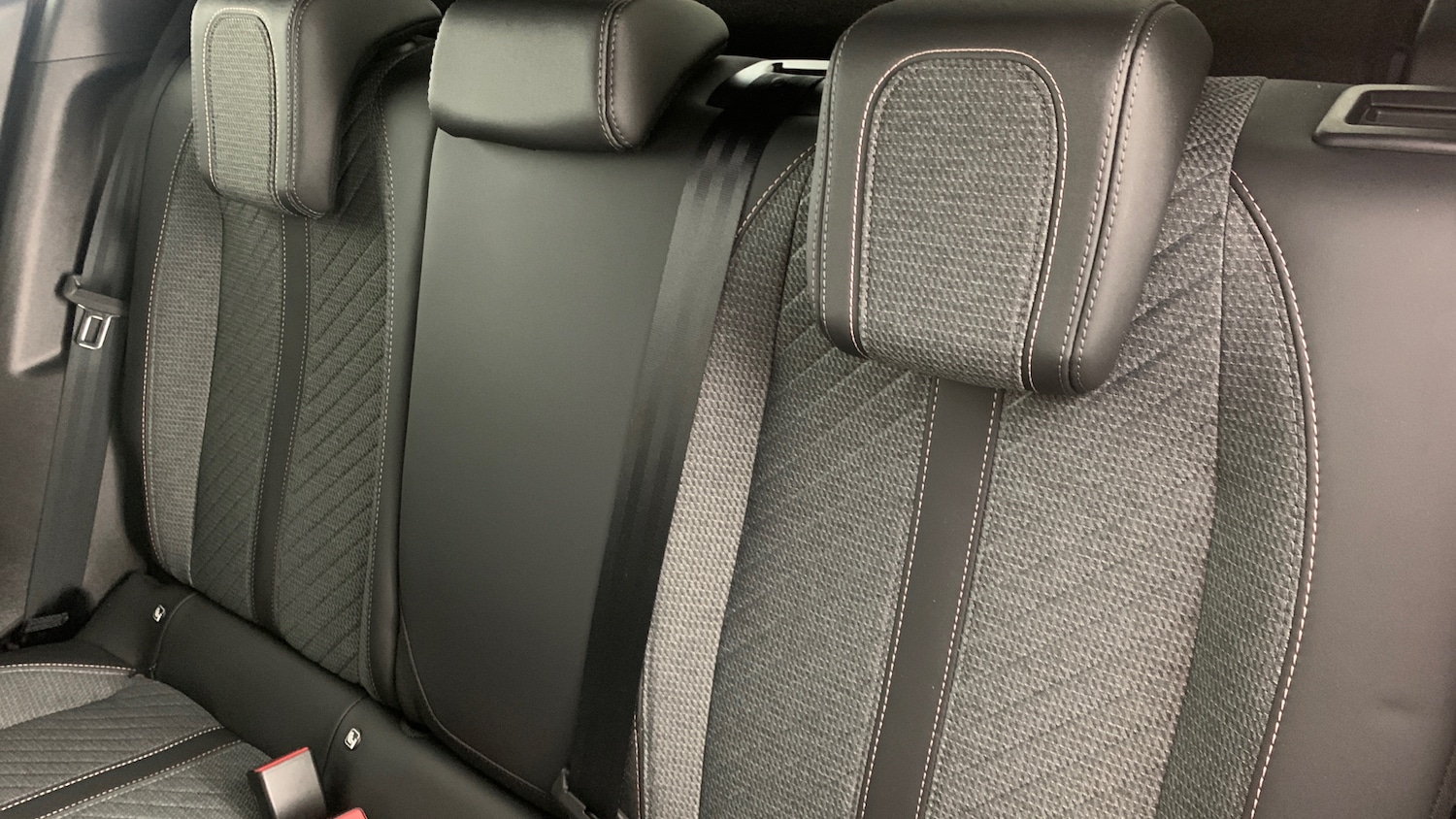 Used Peugeot 2008 2025 for sale - 76574366: Photo 8